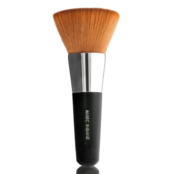 Kabuki brush